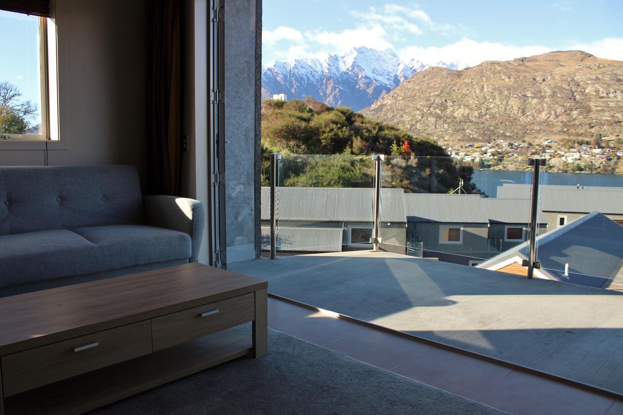 Alpine Village Views Queenstown Exteriör bild